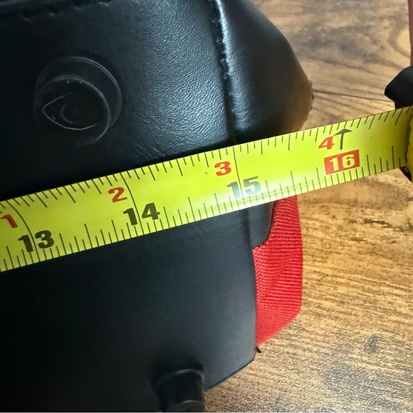 Walt Disney World Mickey Mouse 1971 Red Black Duffle‎ Tote Gym Travel Bag - Picture 10 of 15